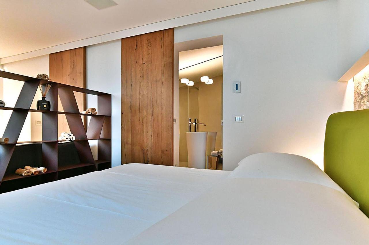5 Terrazze Exlusive Apartments 加尔尼亚诺 外观 照片